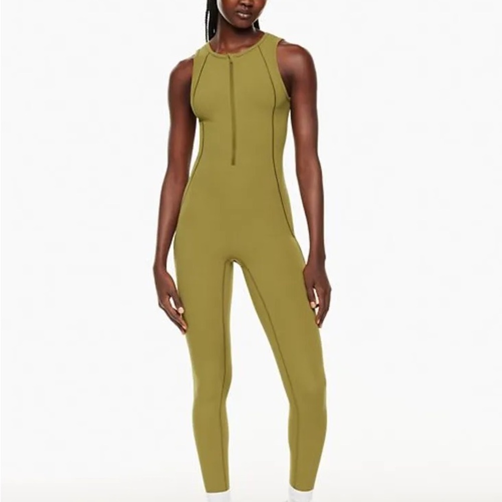 Aritzia TNA Breathe Icon Jumpsuit XS